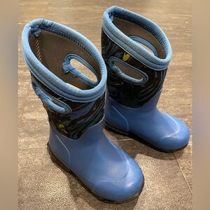 Bogs Waterproof Winter Boots - Little Kids 9